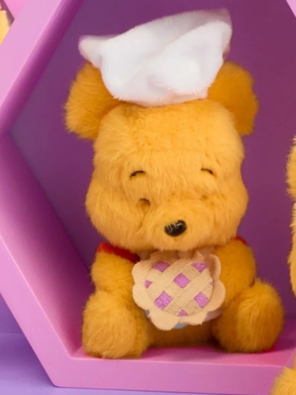Chef Winnie the Pooh Hunny Hugs Mystery Plush